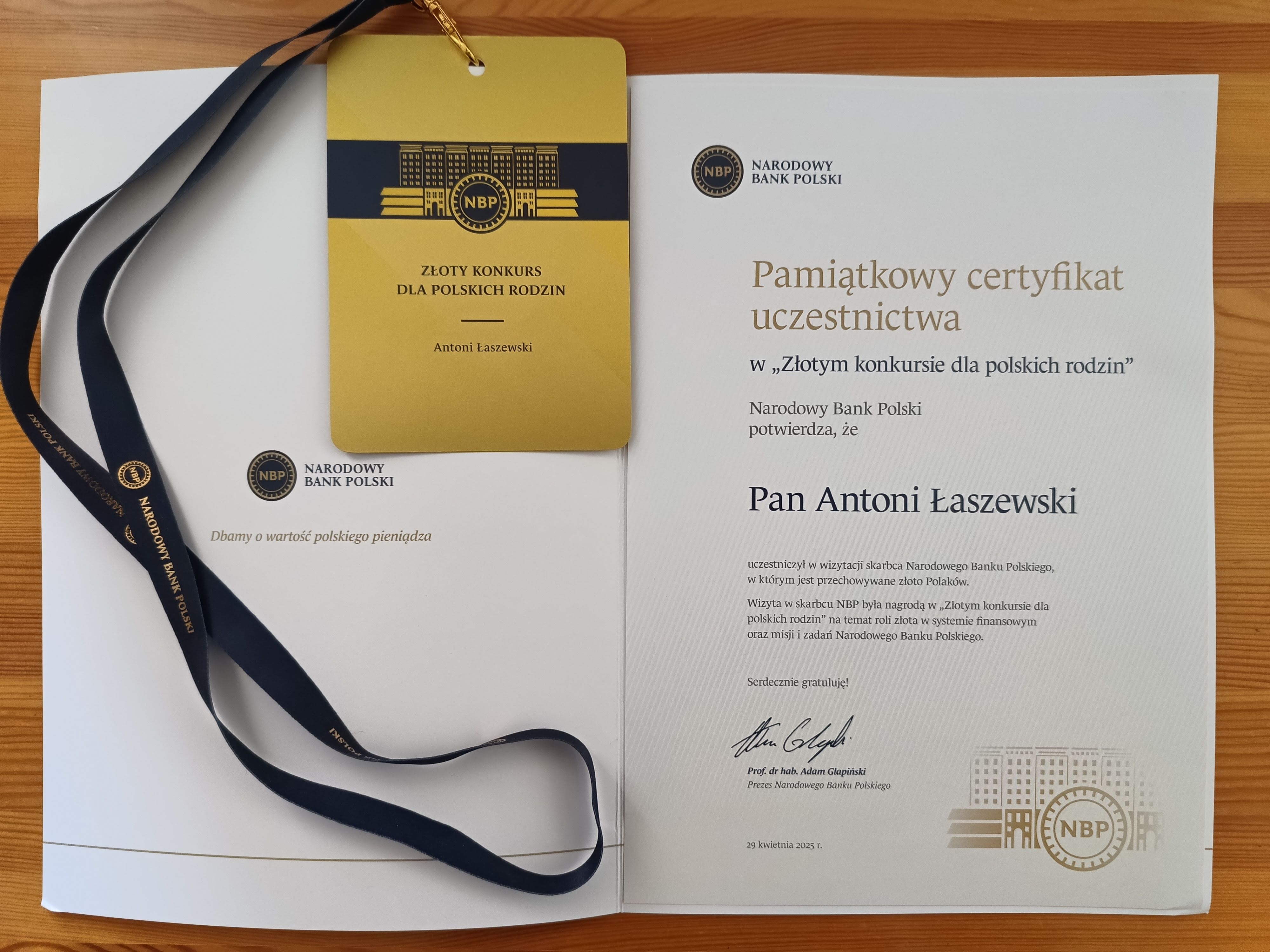Certyfikat Antoniego Łaszewskiego potwierdzający udział w „Złotym konkursie dla polskich rodzin” i zwiedzanie skarbca